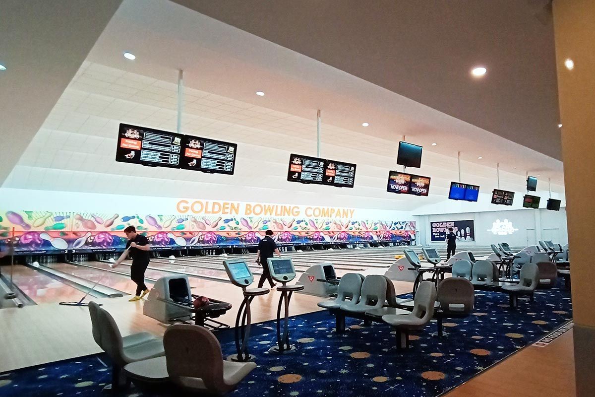 Golden Bowling Company